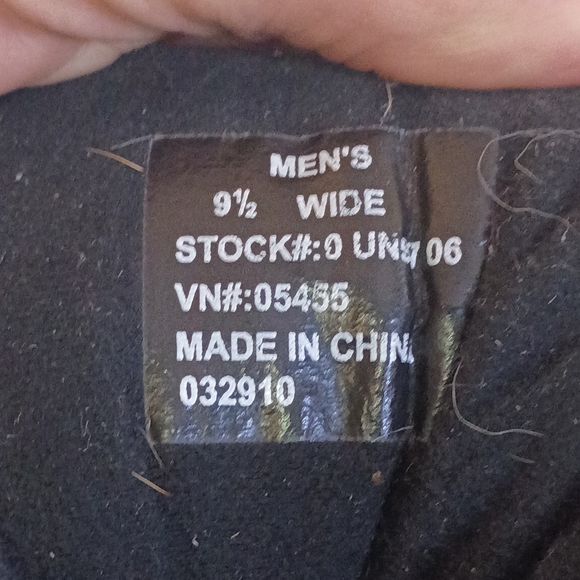 L.L. Bean Men\'s Brown and Black Hiking Boots. Nicey Worn. Soles Intact!! main image 4